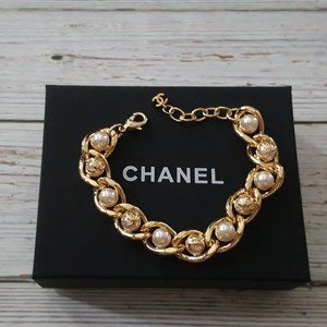 Authentic Chanel CC Pearl Gold Bracelet Chain